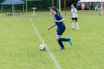 Bild 313 - Loewinnen Cup